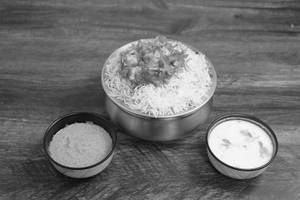 Paneer Biryani [Family Pack 2100 grams]