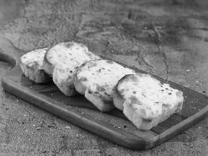 Garlic Bread With Cheese