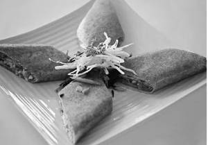 Paneer Schezwan Dosa