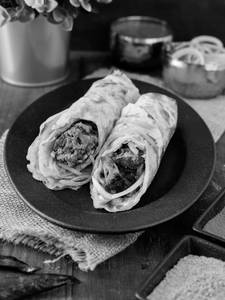 Murgh Pahadi Tikka Roll
