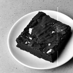 Plain brownie