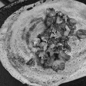 Mushroom Stuffed Dosai