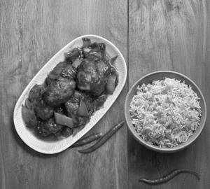 Fried Rice Chilli Chicken Combo (4 piece)