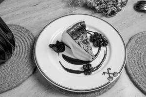 Basque Cheese Cake (with Egg)(180 Gm)