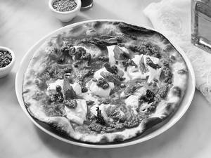 Burrata Pesto Pizza