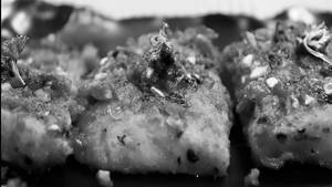 Pan Fried Chilli Fish [6 Pieces]