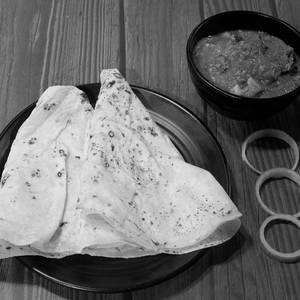 Matar Paneer With 3 Rumali Roti    
