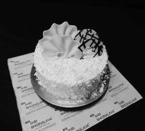 Eggless White Forest Cake [500 Gm]