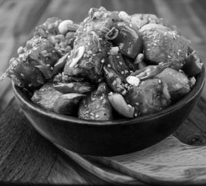 Chilli Paneer [ 12 Pcs ]