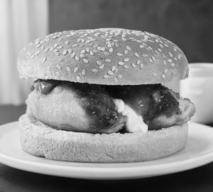 Paneer momo burger