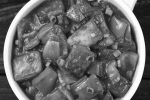 Chilli Paneer Gravy [5 Pieces]