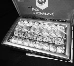 Khoya Mix Box
