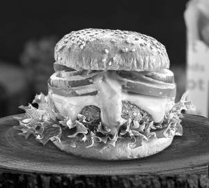 Makhani Twist Burger
