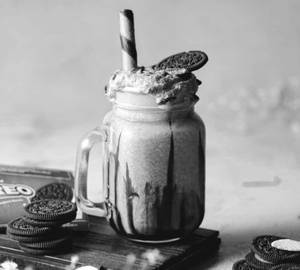 Oreo Milk Shake