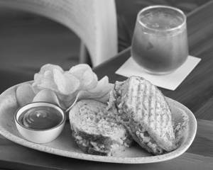 Peri Peri Grilled Cottage Cheese Sandwich