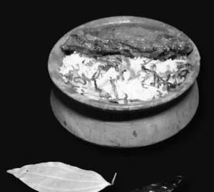 Matka Boneless Fish Tikka Biryani 