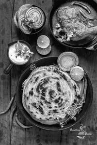 Lachaa Paratha+Mix Veg