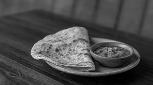 Plain Paratha With Achaar