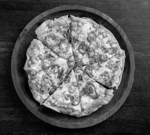 Jain Three Hot Chilli Pizza (12")