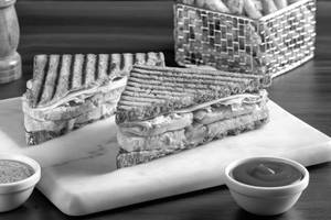 Paneer Tikka Sandwich