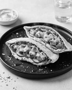 Grilled Cheesy Chicken Pita Pocket