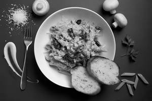 Mushroom Alfredo With Flash Fried Okra With Garlic Bread