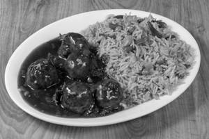 Fried Rice With Veg Manchurian