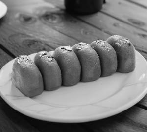 Mathura Peda [Kg]