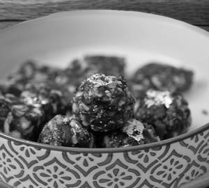 Dry Fruits Ladoo