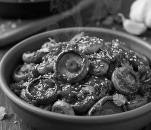 Chili Garlic Mushroom Sauce