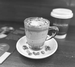 Matcha Pistachio Latte