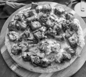 Makhani Paneer Pizza