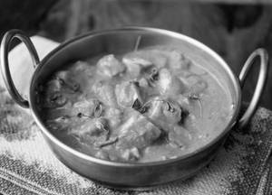 Paneer Tikka Makhani [6 Pieces]