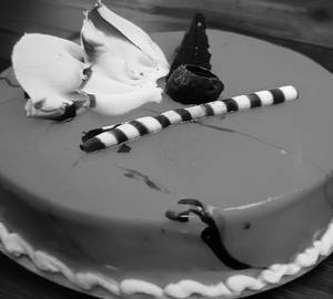 Starwberry Gel Cake 1/2 Kg