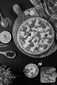 Tandoori Chicken Pizza