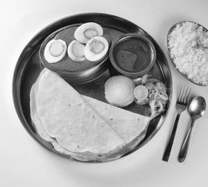 Egg Thali