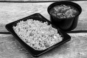 Chicken fried rice + chilli chicken (4 pcs)