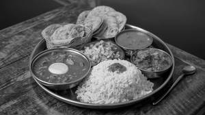 Shrimoti Egg Thali