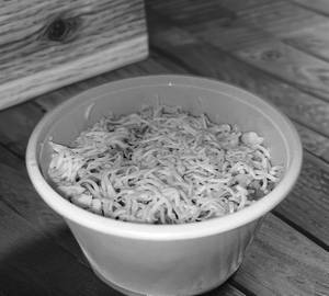 Plain cheese maggi [serves 1]