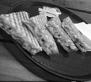 Pizza sandwich