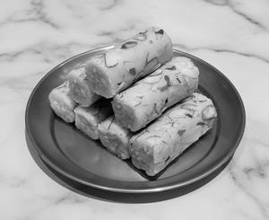Kaju Roll