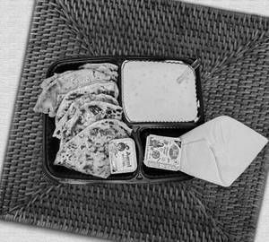 Aloo Paratha Thali