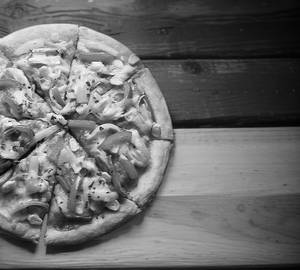 Simply Veg Pizza