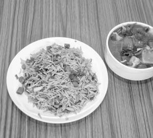 Paneer Fried Rice And Paneer Chilli Dry [6 Pieces]