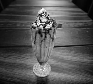 Kit Kat Shake
