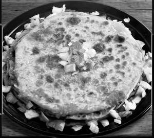 Pyaz Paratha