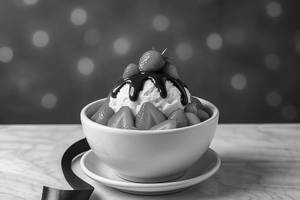 Fresh Strawberry Nutella Sundae