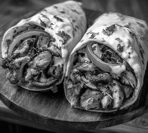 Mini special chicken shawarma