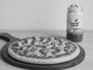 Szechwan Paneer Pizza