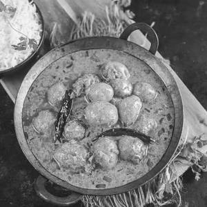 Dum Aloo Kashmiri